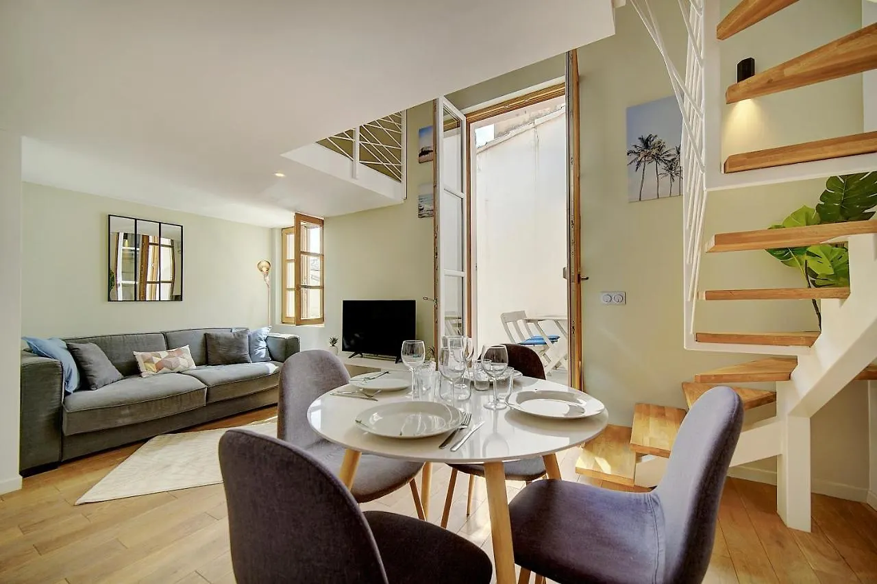 Mimosa-200M Plage-4Minpalais-Verriere Cote D'Azur Apartment Cannes 0*,  France